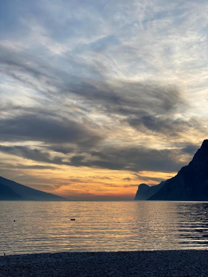 Hotel Aurora & Appartamenti Torbole Sul Garda Luaran gambar