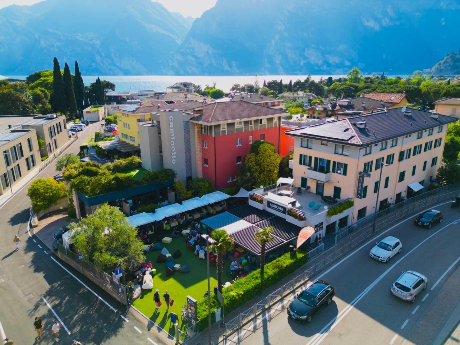 Hotel Aurora & Appartamenti Torbole Sul Garda Luaran gambar