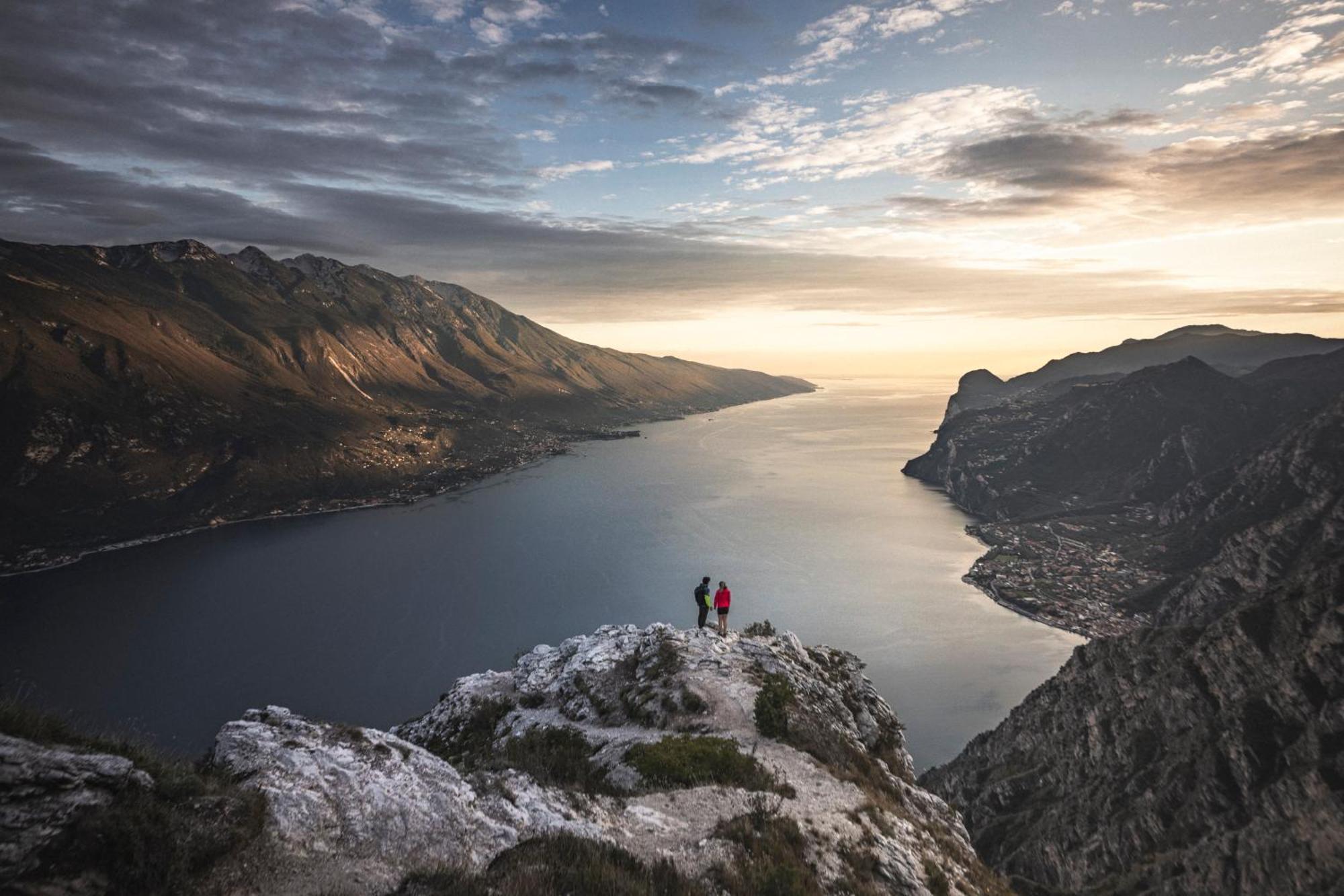 Hotel Aurora & Appartamenti Torbole Sul Garda Luaran gambar